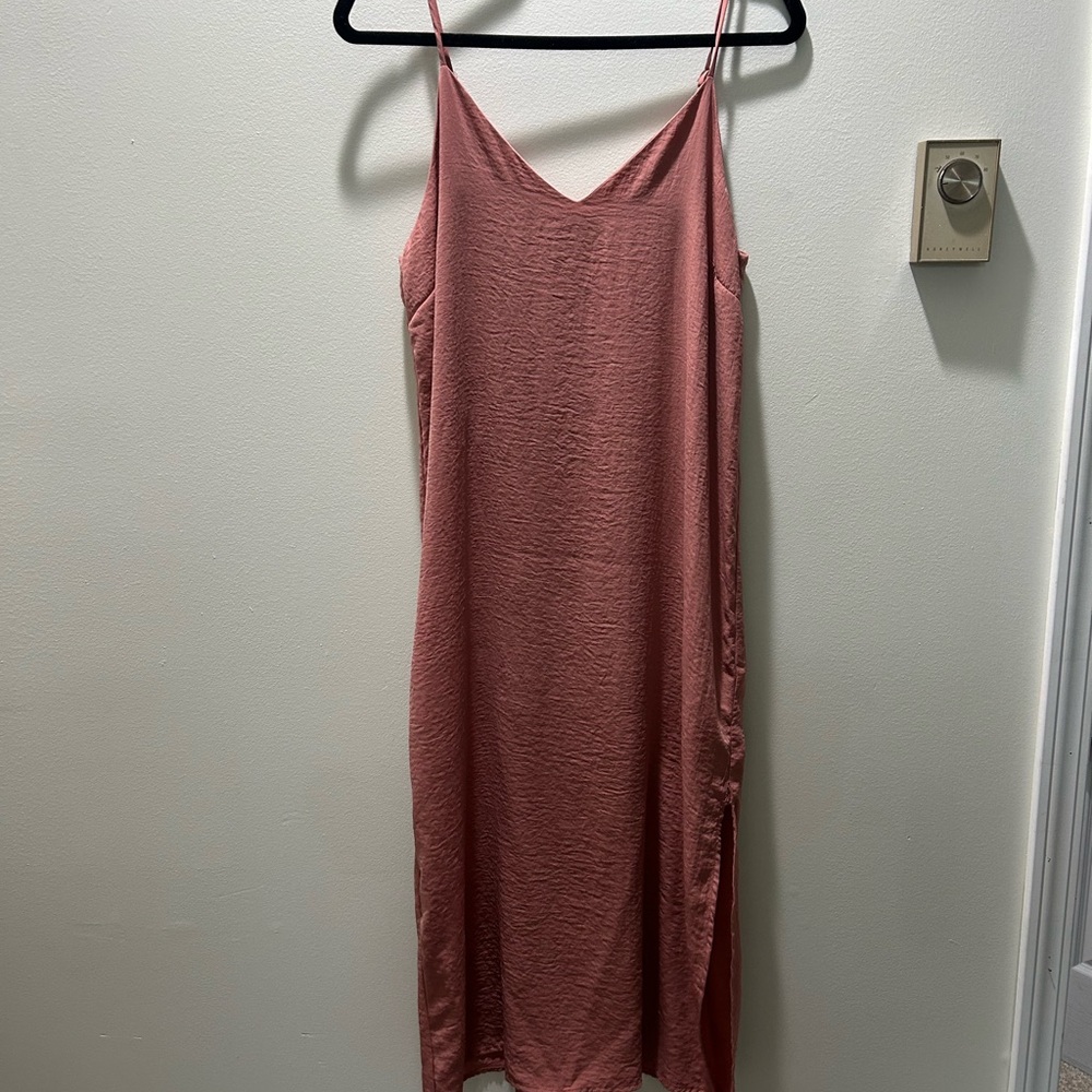 Alice Blue Rose Midi Dress